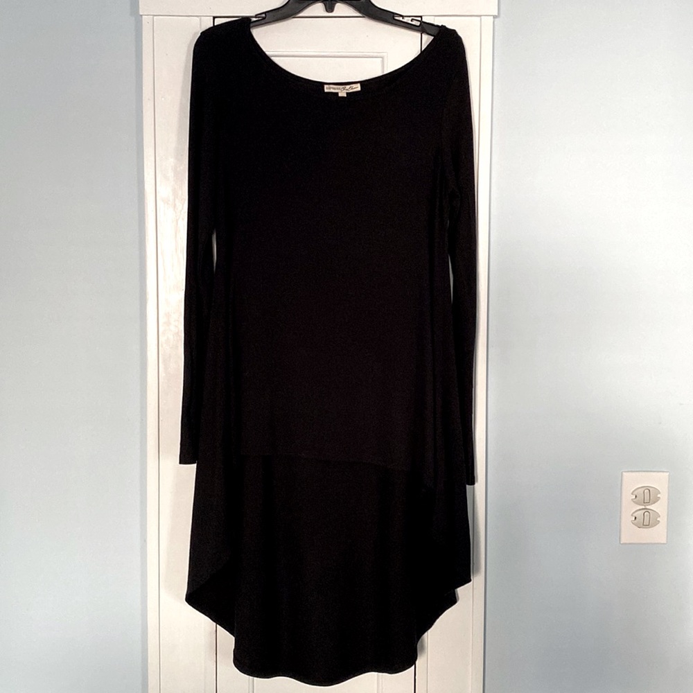 High Low Long Sleeve Scoop Neck Top
